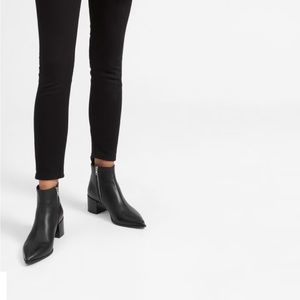 Everlane The Boss Boot in Pebbled Black